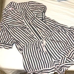 Victoria Secret flannel pj 2 piece short set grey white pink striped